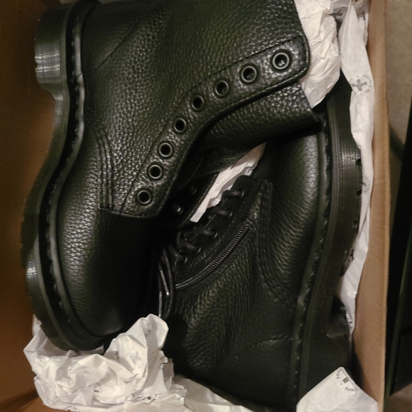 Dr. Martens Pascal w/zip Airwear Black Leather Boots (Aunt Sally) Size US 5 - Picture 1 of 4